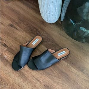 The perfect summer slide for any occasion.